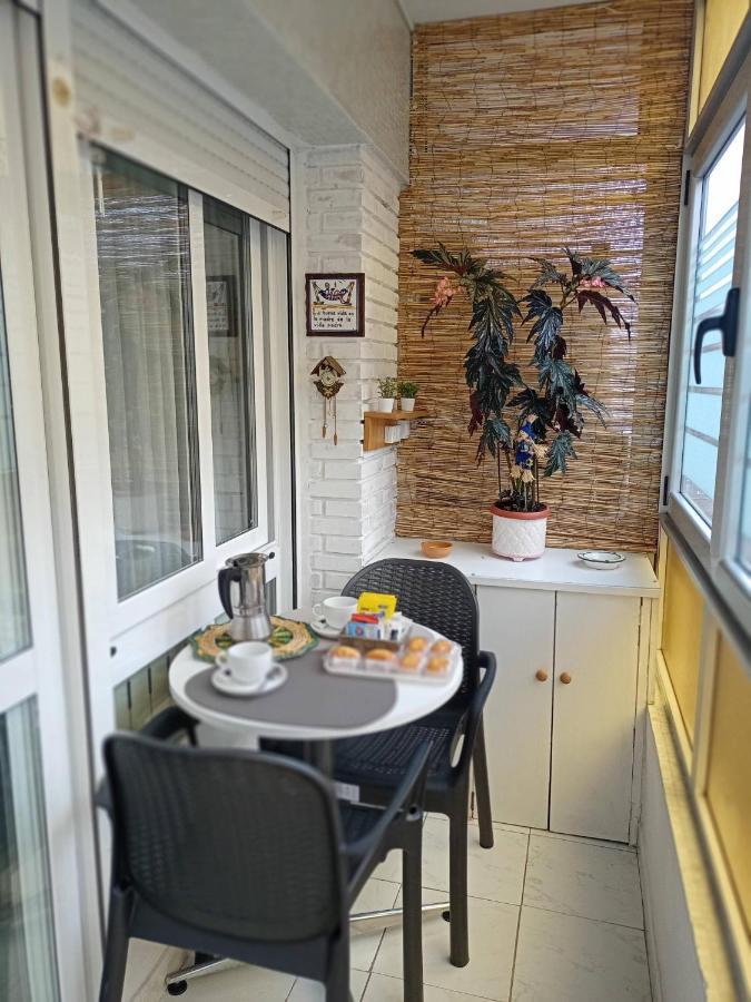 R Y M 1950 Apartamento Aviles Exterior photo